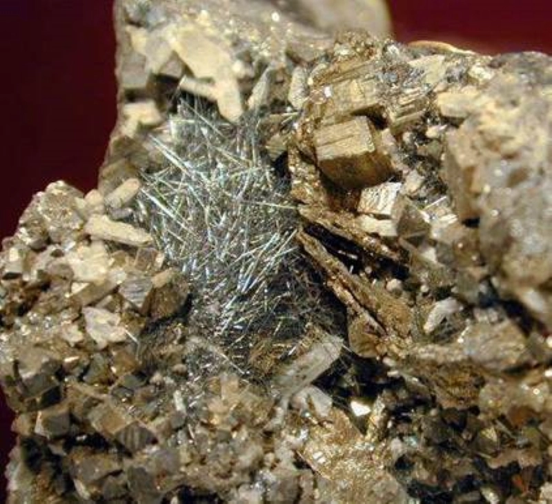 Tin ore gravity separation+roasting+magnetic separation+gravity beneficiation process processing tin tantalum plant crude concentrate magnetic separation iron 第1张