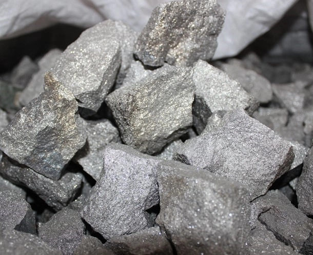 Effective Gravity Beneficiation for Chromium Ore minerals chromite ore chrome processing gravity separation magnetic electrical flotation roasting 第1张