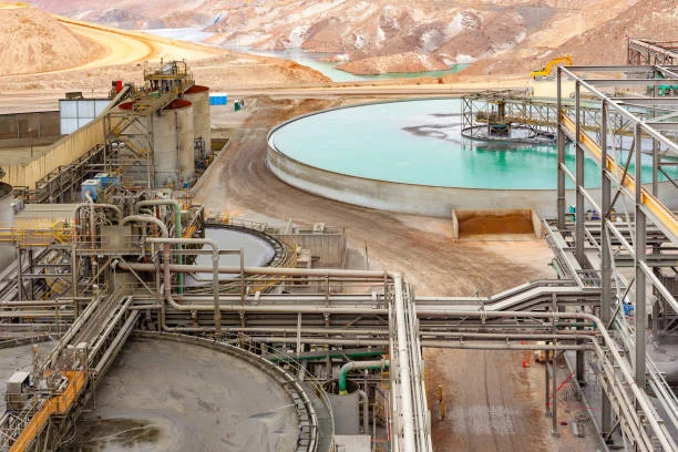 Efficiency Differences of Sodium Cyanide in Stirred Tank Leaching and Heap Leaching